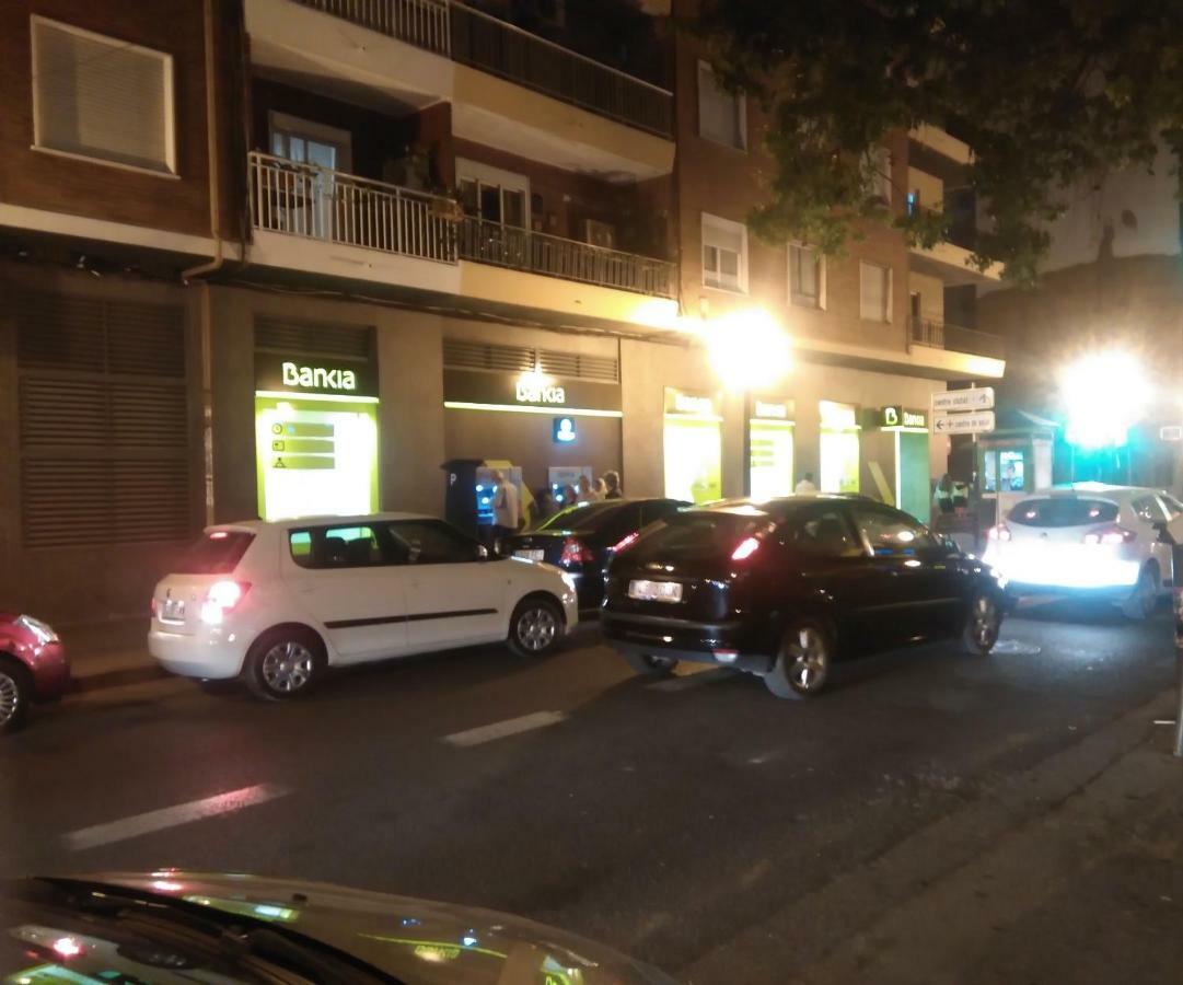 Apartamento Ciudad De Las Ciencias 3 فالنسيا المظهر الخارجي الصورة
